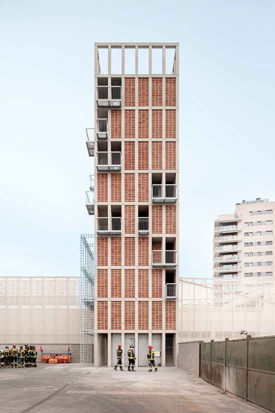 firemen tower in vall dhebron by carles enrich studio
