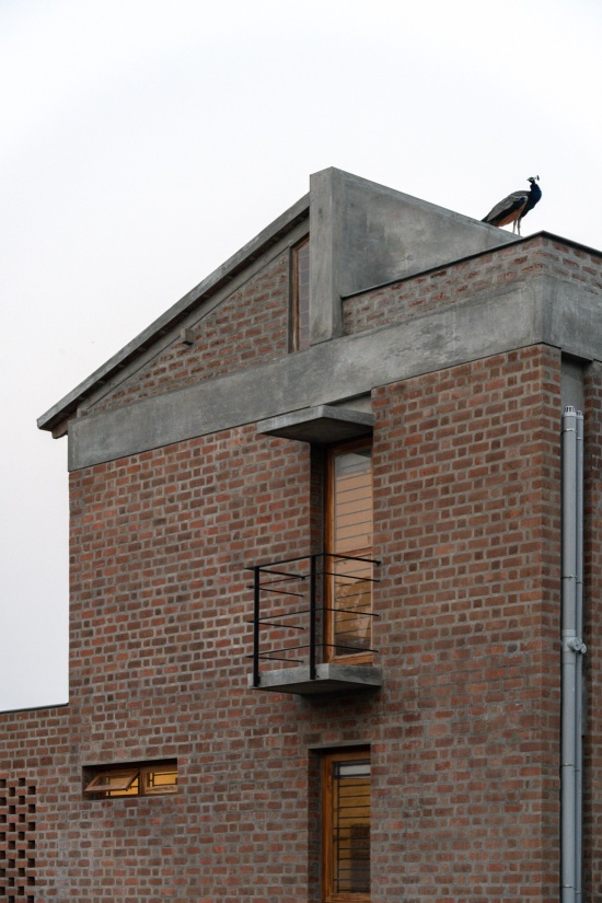 the threshold house by madras spaces