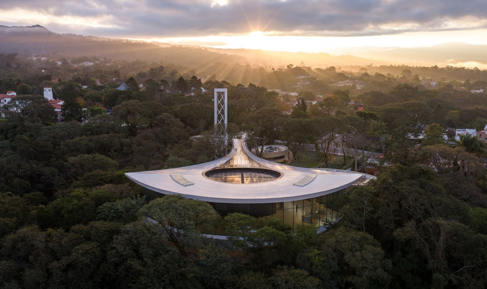 lola mora cultural center by pelli clarke partners