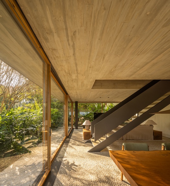 Biribinhas House Landscaping by Rodrigo Oliveira Paisagismo