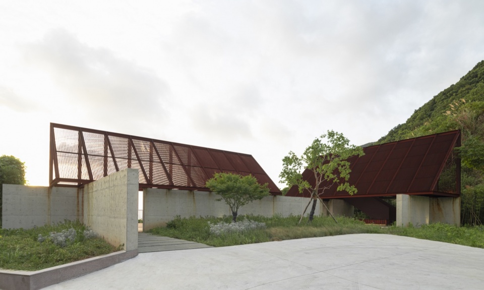 Twin Pavilions