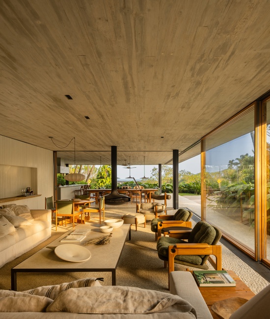 Biribinhas House Landscaping by Rodrigo Oliveira Paisagismo