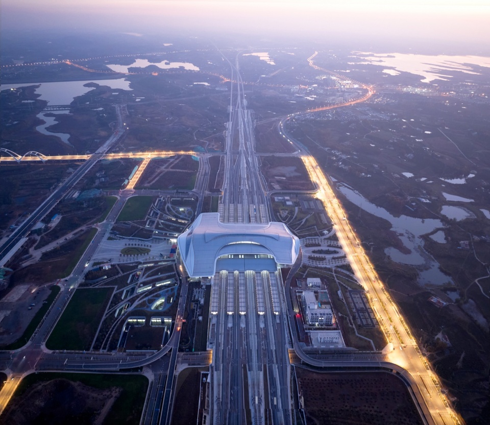jingmen west railway station by citic architectural design research institute co ltd china railway siyuan survey and design group co ltd