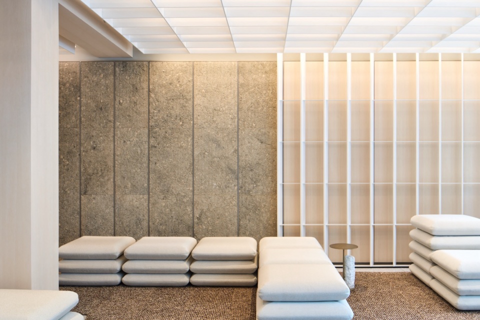 Dockyard Lobbies by Ippolito Fleitz Group