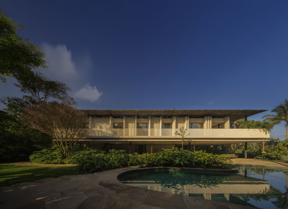 Biribinhas House Landscaping by Rodrigo Oliveira Paisagismo