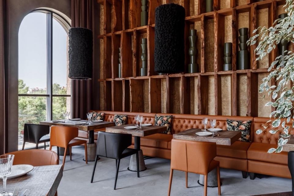 Mamuli Restaurant by SOIA Design