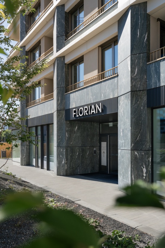 florian residence in bratislava by benthem crouwel architects
