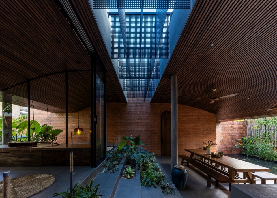 MAC CASA by CTA Creative Architects