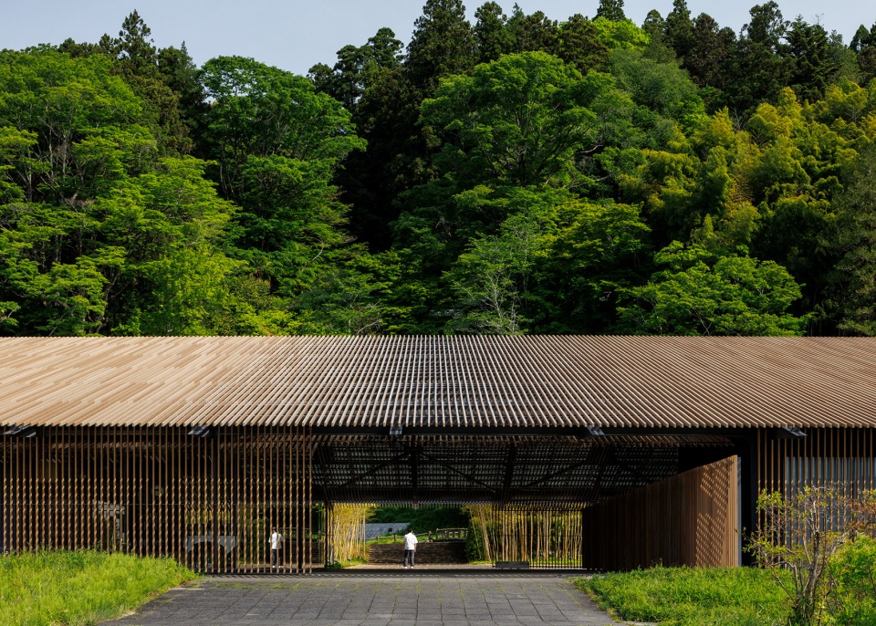 renewal of bato hiroshige museum by kengo kama