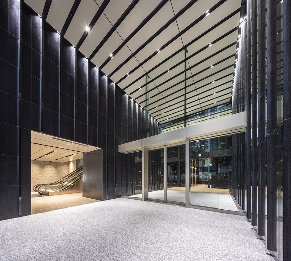 yaesu daibiru building by nikken sekki