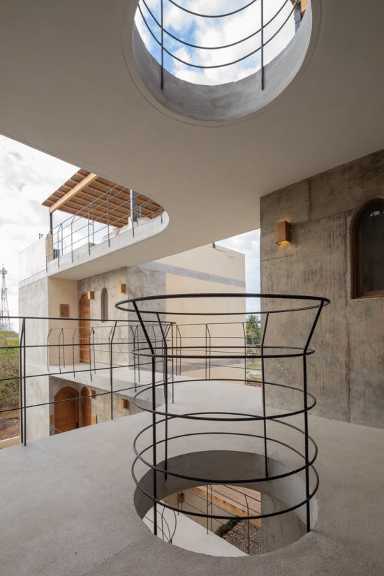 Casa Kame by ESTUDIO ZERO