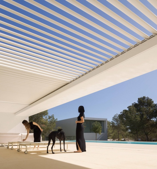 NIU N320 by Fran Silvestre Arquitectos