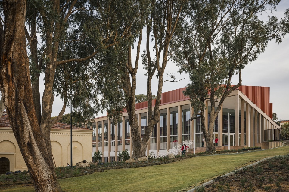 Santa Maria College Cultural Centre by Architectus