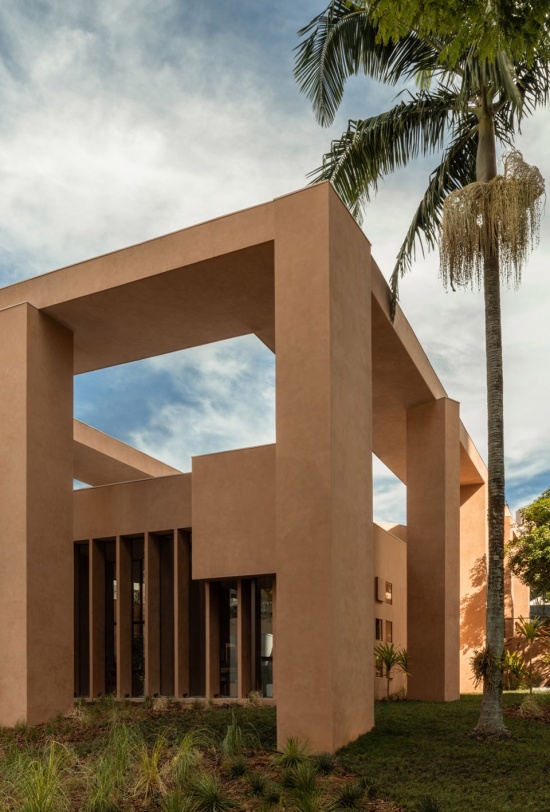 Sofia Pavilion by Leonardo Zanatta Arquitetura
