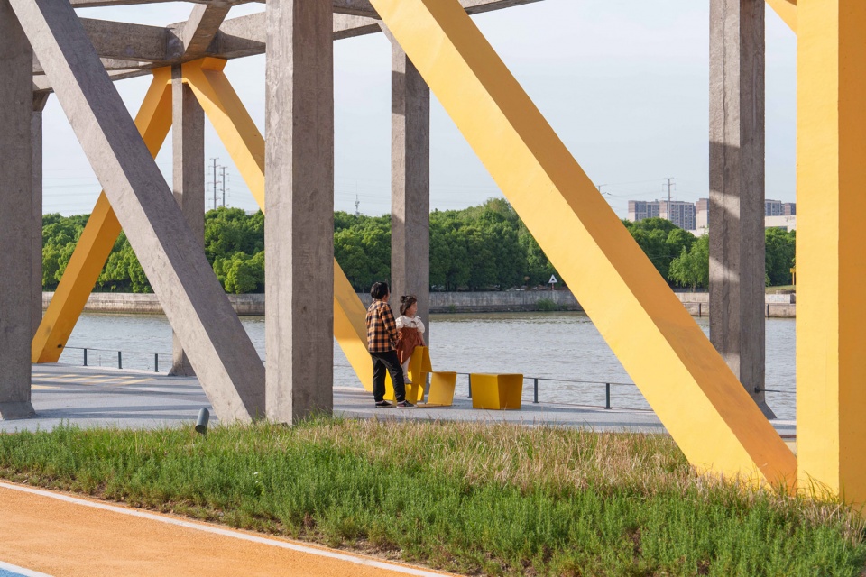 phase i landscape improvement project along the grand canal xinwu district wuxi by myp inc