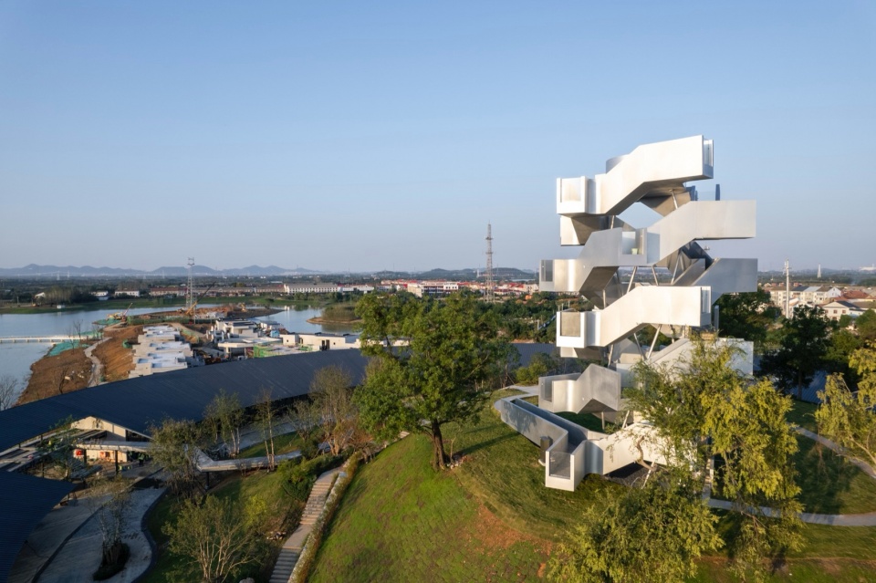 Chenhu Migratory Bird Observation Tower by Xiang Architects