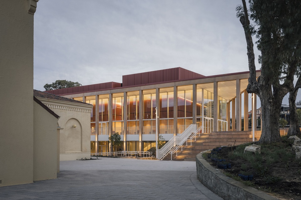 Santa Maria College Cultural Centre by Architectus
