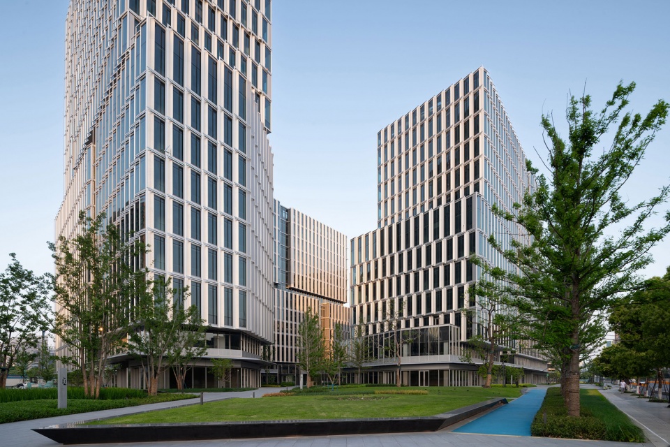 fengqi river business center by gad