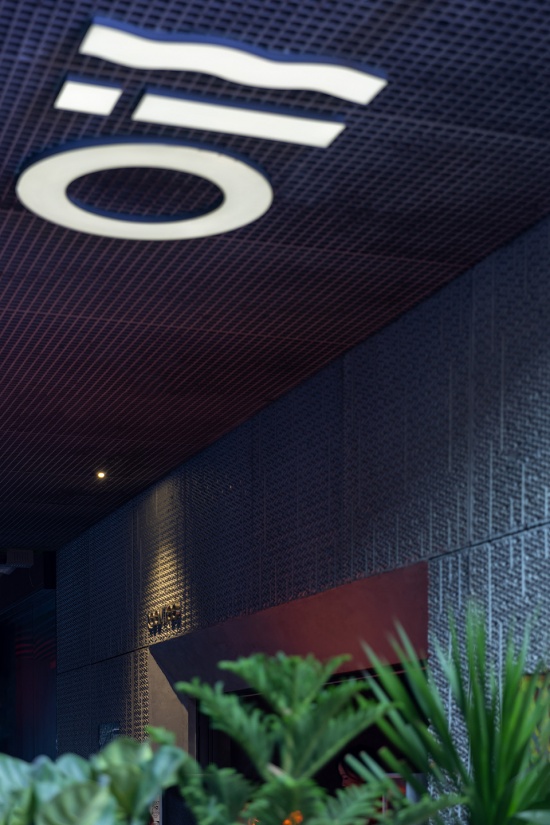 Reconstruction Design of Shenzhen OIL Club
