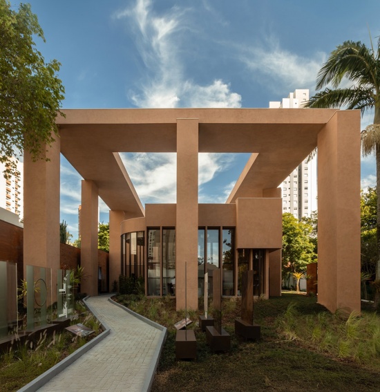 Sofia Pavilion by Leonardo Zanatta Arquitetura