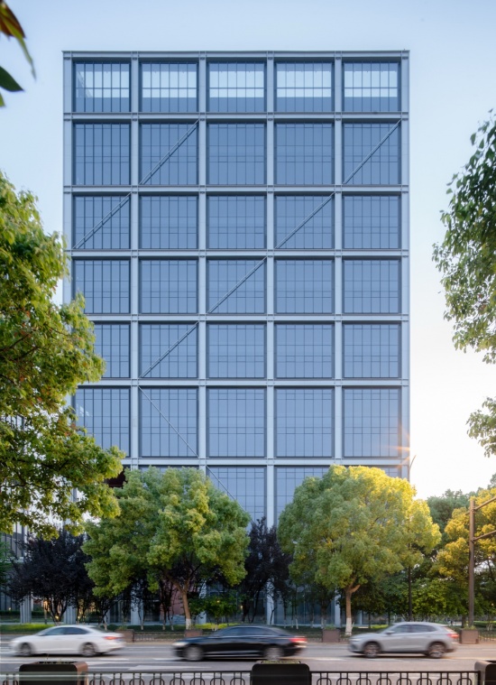 greentown thinkworks by lycs gla