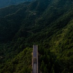 Huangfengyan Camping Park Visitor Center by XJ DesignAgency