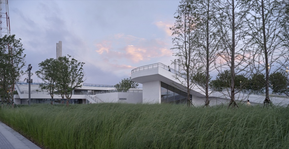 ripples becoming everyday ground by original design studio tjad