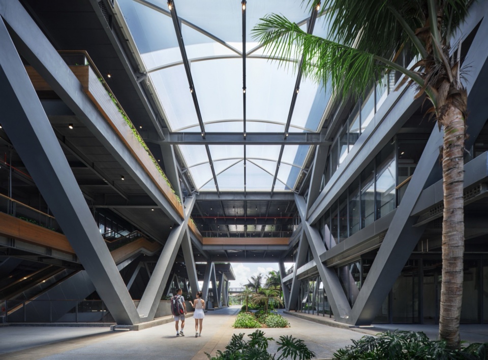Haikou Workers Activity Center by CADG