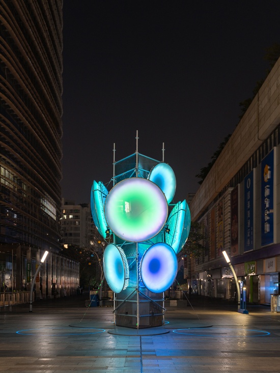 Outposts by Daxing Jizi Design