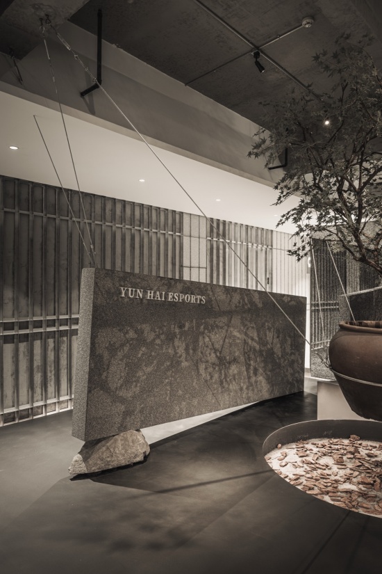 yun hai esports by two design
