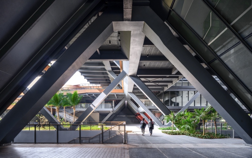 Haikou Workers Activity Center by CADG