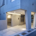 新中野梯形公寓，东京 / Ryuichi Sasaki Architecture