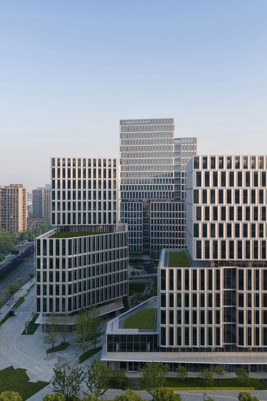 fengqi river business center by gad