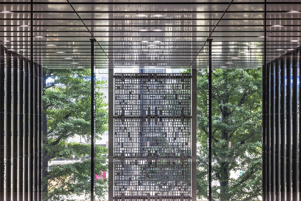 yaesu daibiru building by nikken sekki
