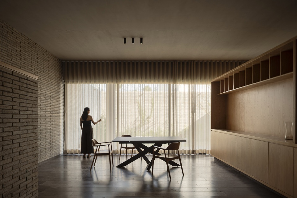 casa refugio by taller segovia molina