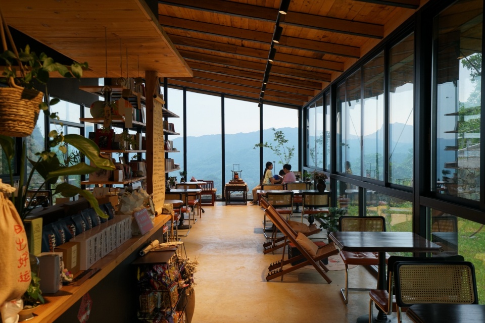 wind gate station by xj designagency
