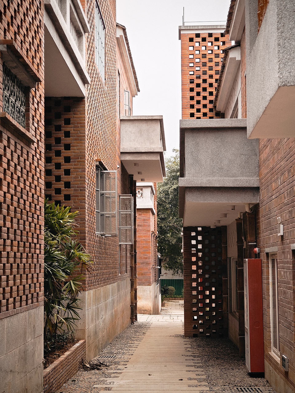 meitaowan hongweigang by atelier cns