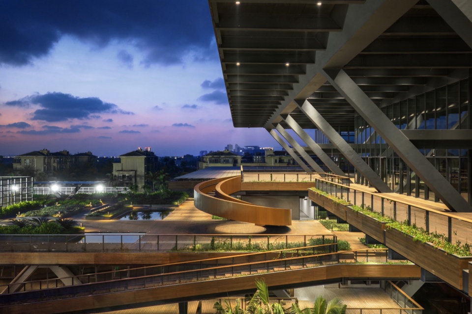 Haikou Workers Activity Center by CADG