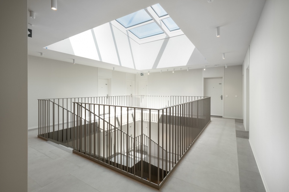 florian residence in bratislava by benthem crouwel architects