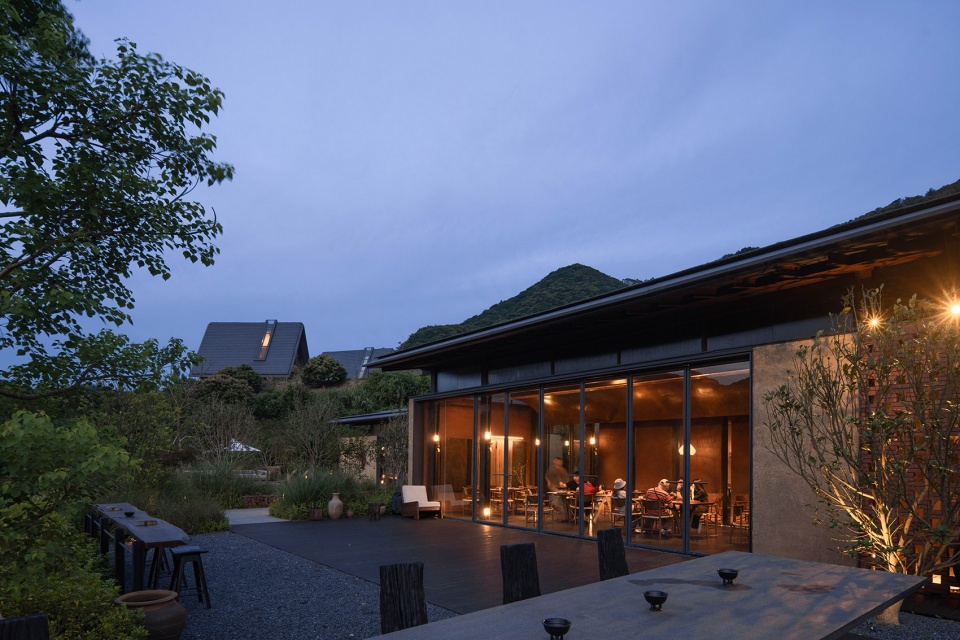 guangzhou ji yun yao resort landscape design by line plus
