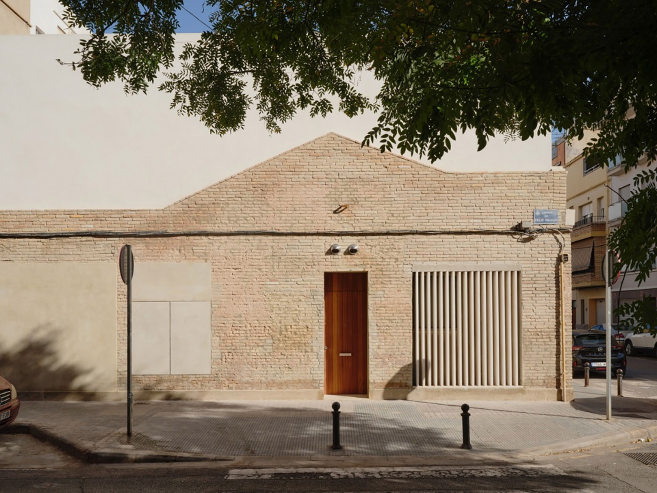 nested house by iterare arquitectos