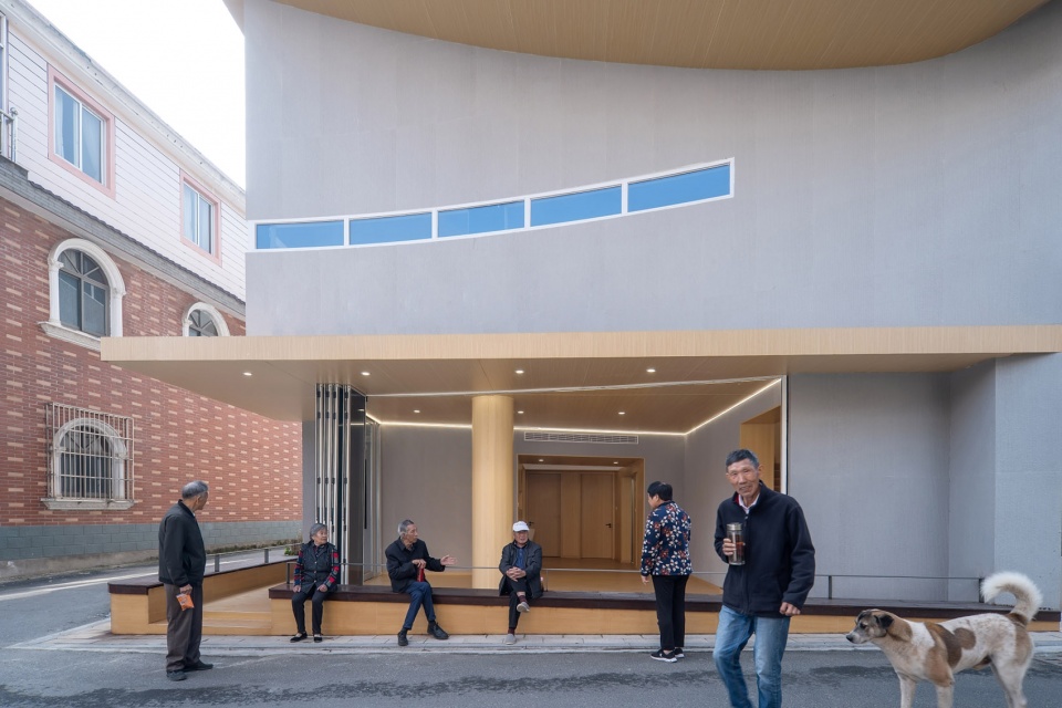 senior home in hejia village by youmu architects