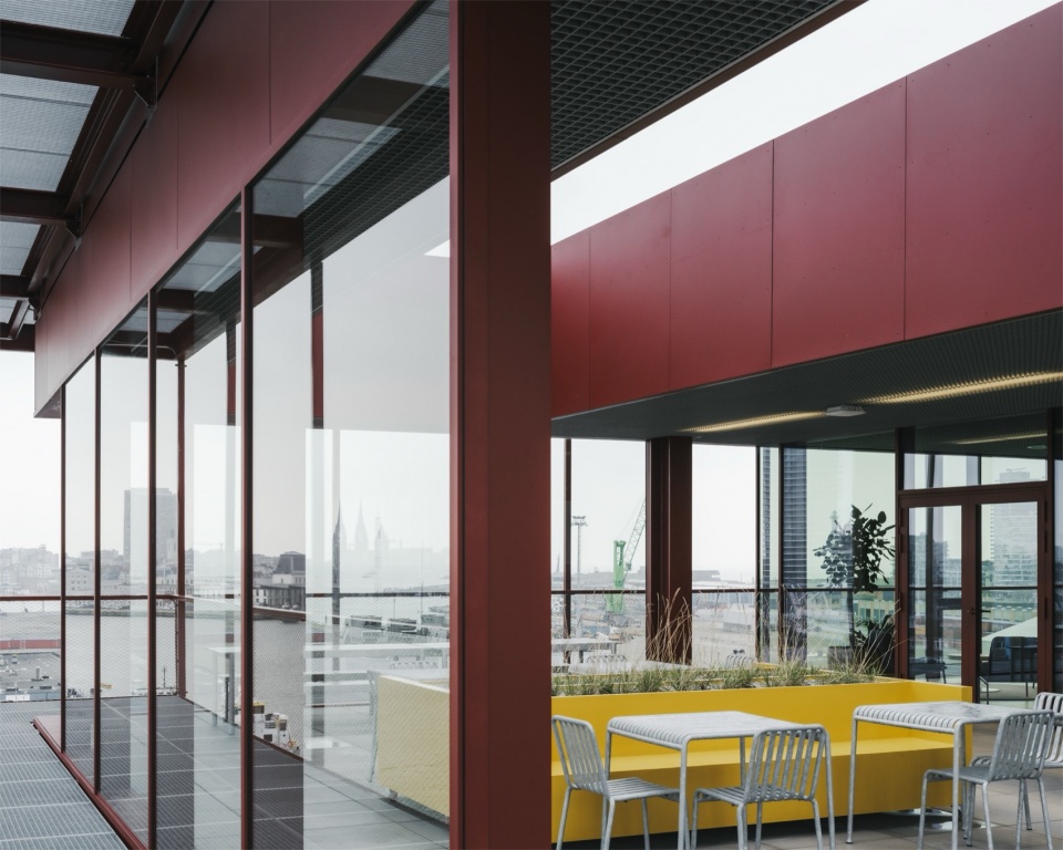 Elia Groups Service Center by OYO Architects