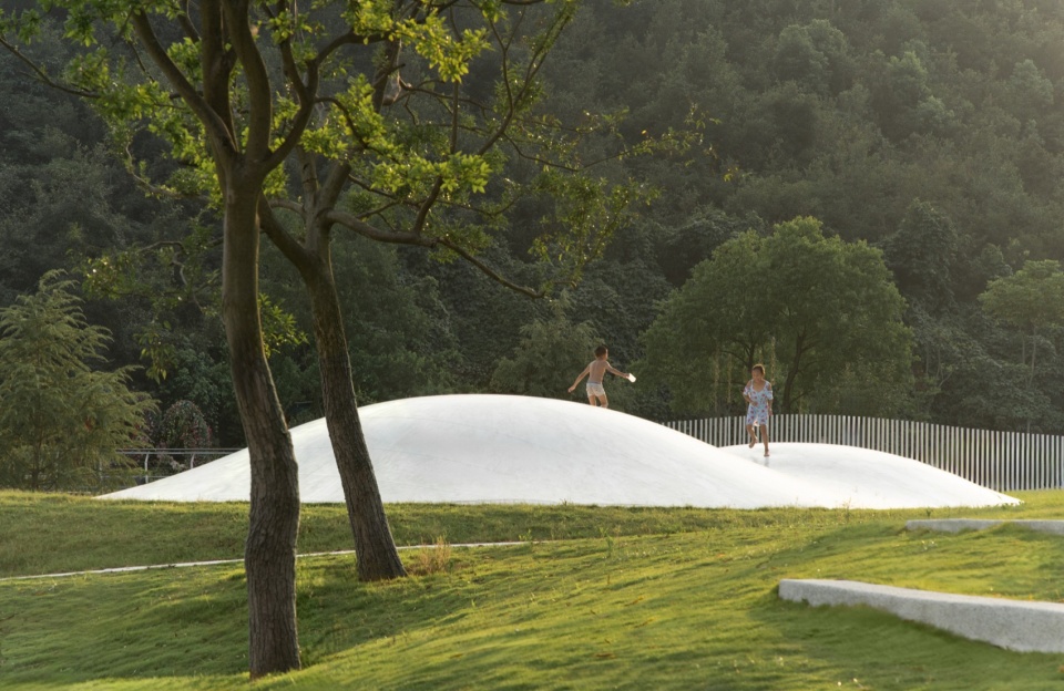 Liuquan Lake Water Discovery Park by HID Landscape Architecture