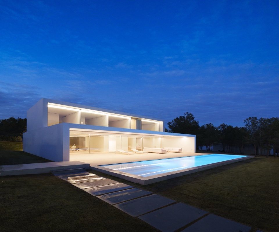 NIU N320 by Fran Silvestre Arquitectos