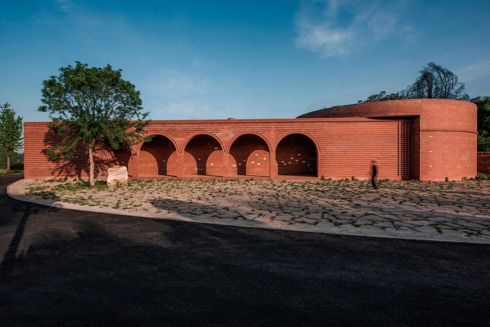 Lizigou Red Brick Ceremonial Hall KEYWORKSRENGARCH