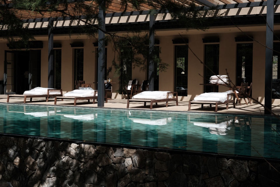 jiuzhaigou county vacilando holiday estate by turninglab