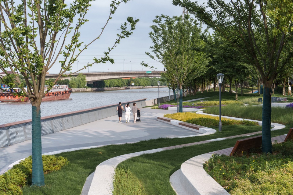 phase i landscape improvement project along the grand canal xinwu district wuxi by myp inc