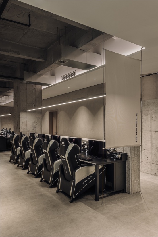 yun hai esports by two design