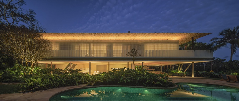 Biribinhas House Landscaping by Rodrigo Oliveira Paisagismo